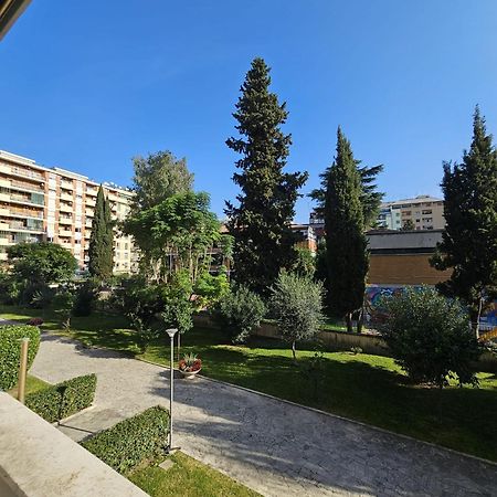 A Casa Di Luca Roma Exterior foto